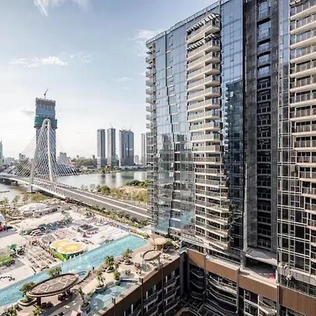 Zo Apartment Opera, Crest, Galleria -Central Saigon -Free Pool-Gym-Sauna Room-Yoga Room ホーチミン市 エクステリア 写真